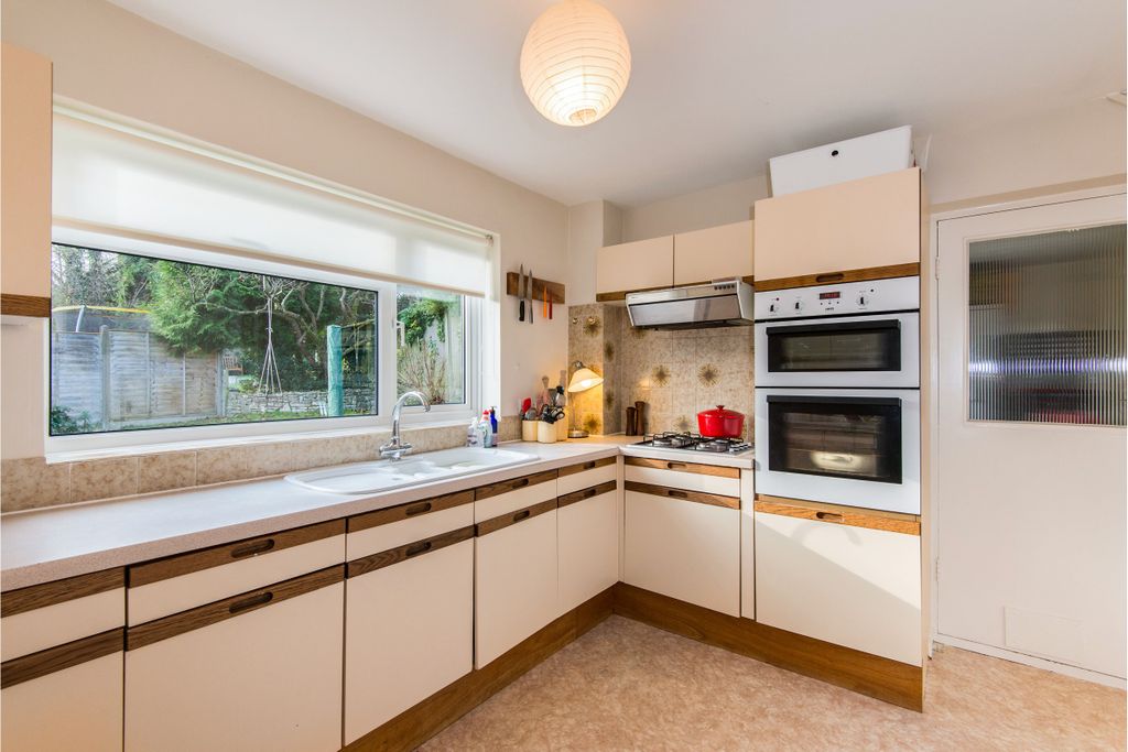 Property photo 2 of 8 3.Jpg