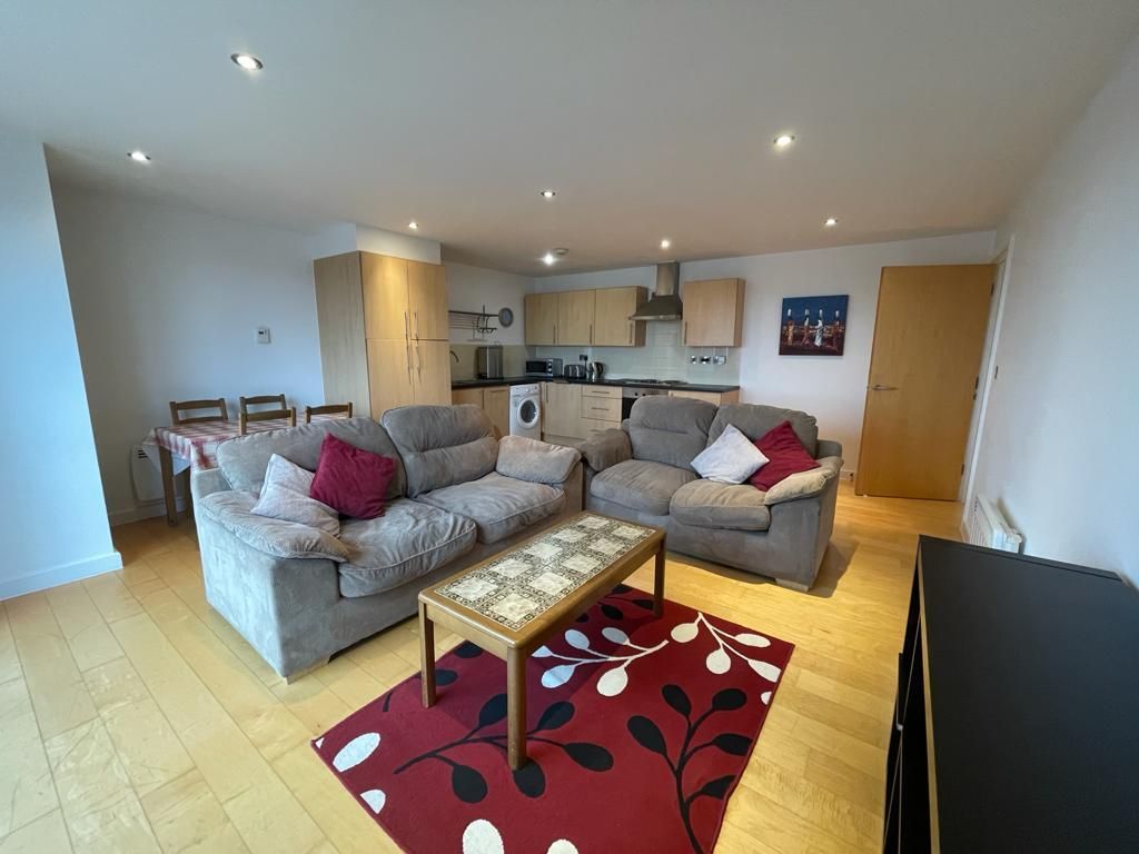 Property photo 2 of 6