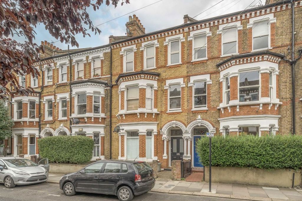 Property photo 1 of 7