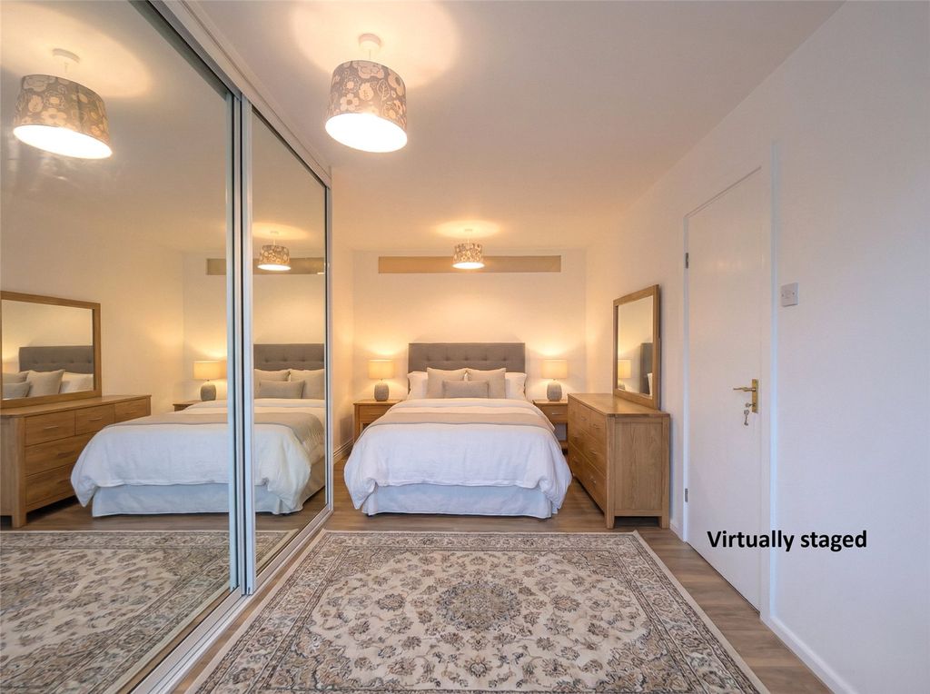 Property photo 2 of 3 Picture No. 05