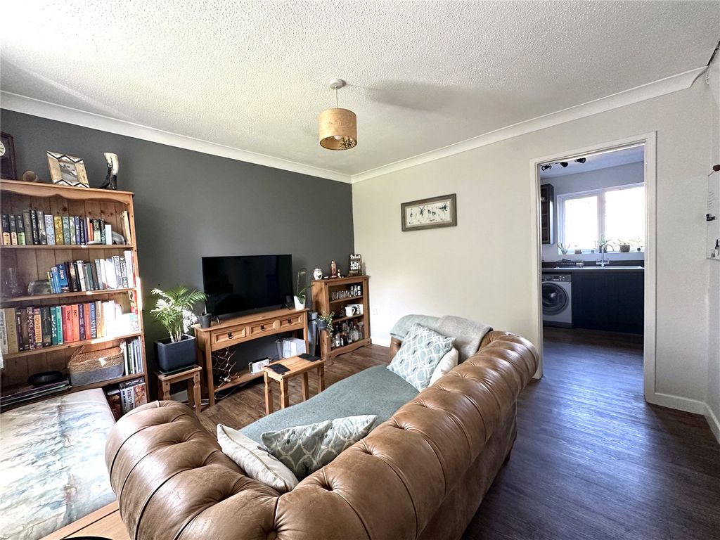 Property photo 2 of 21 Picture No. 04