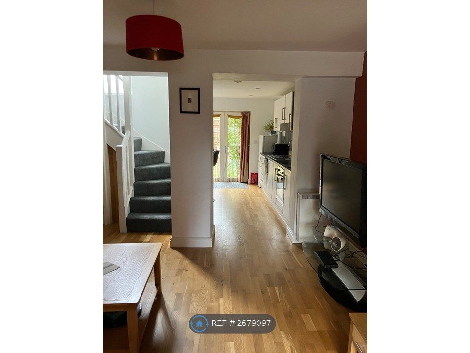 Property photo 2 of 5