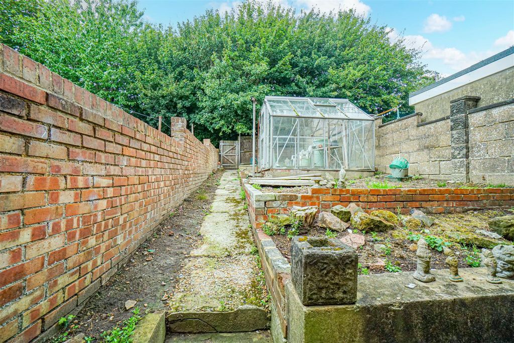 Property photo 2 of 9 Dsc04754.Jpg