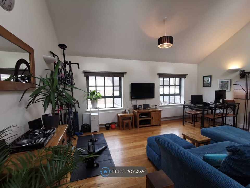 Property photo 1 of 11 Open Plan Living Space