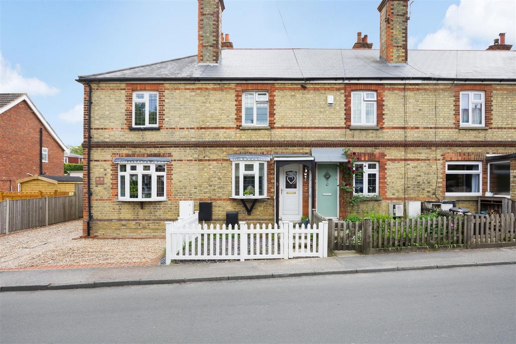 Property photo 1 of 11