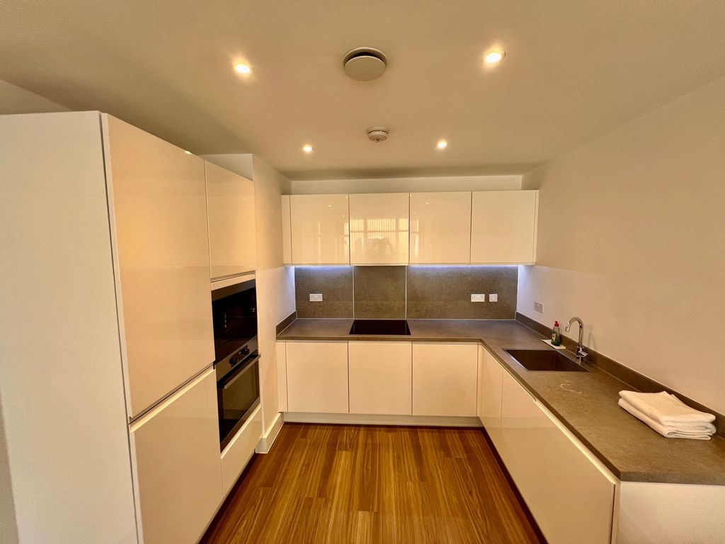 Property photo 3 of 13