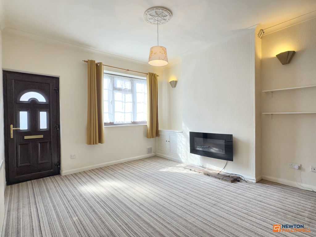 Property photo 2 of 30