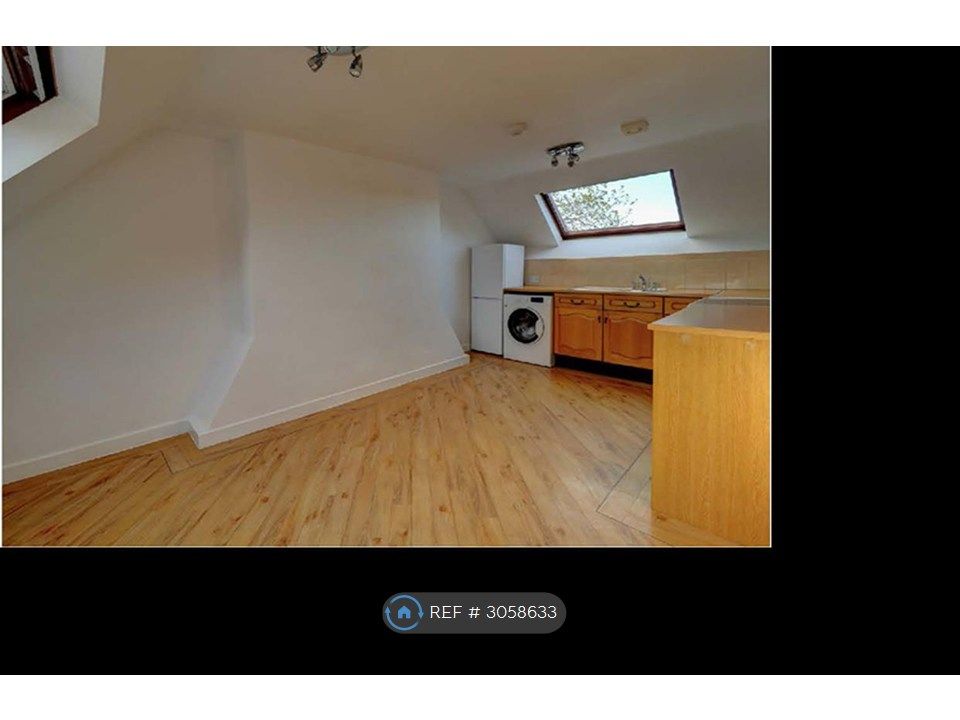 Property photo 1 of 4 Kitchen Diner