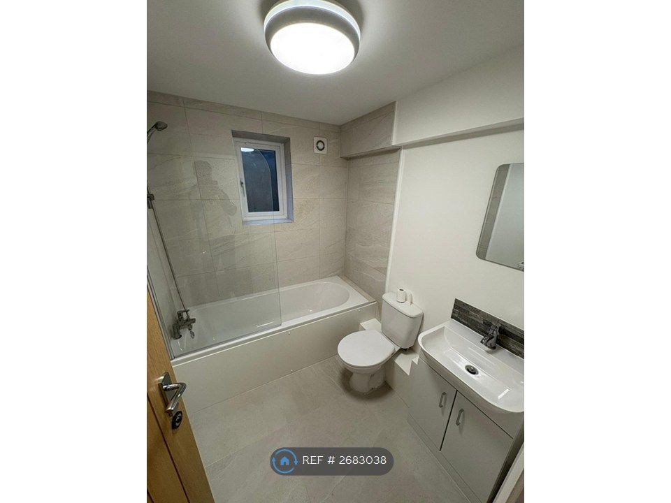 Property photo 1 of 21 Main Bathroom