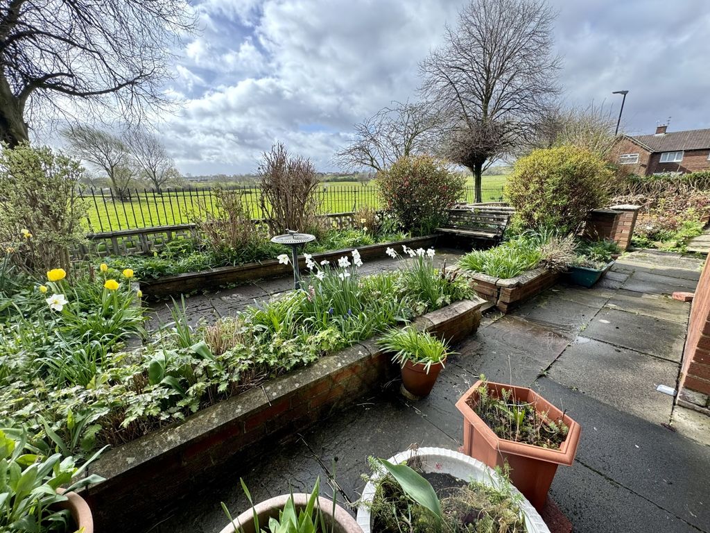 Property photo 3 of 11 Img_4346