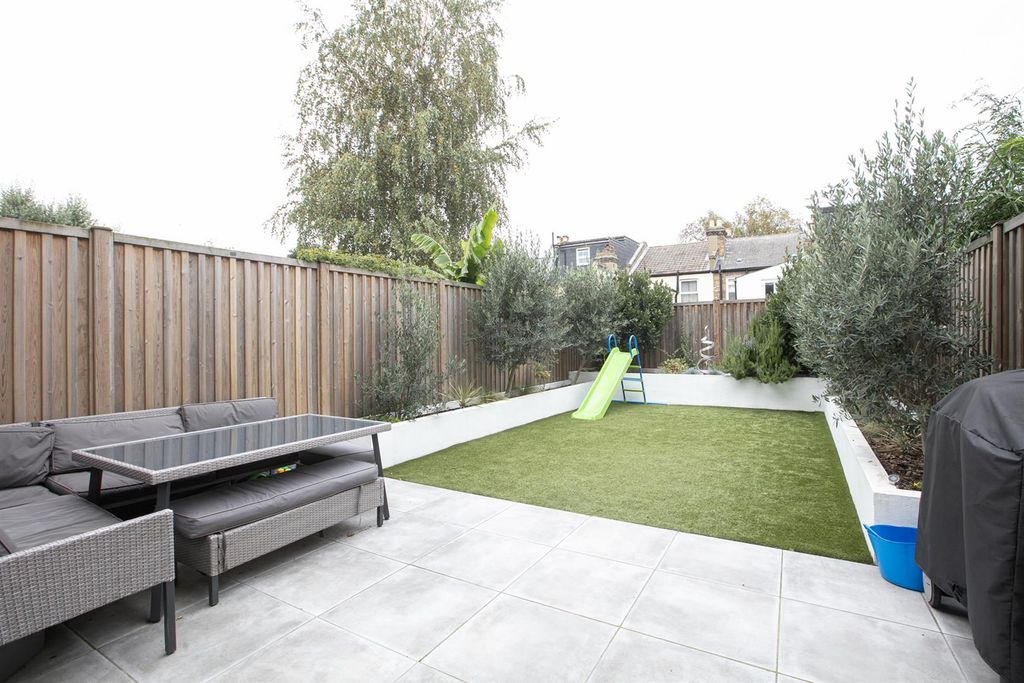 Property photo 3 of 39 3Y6A5697.Jpg