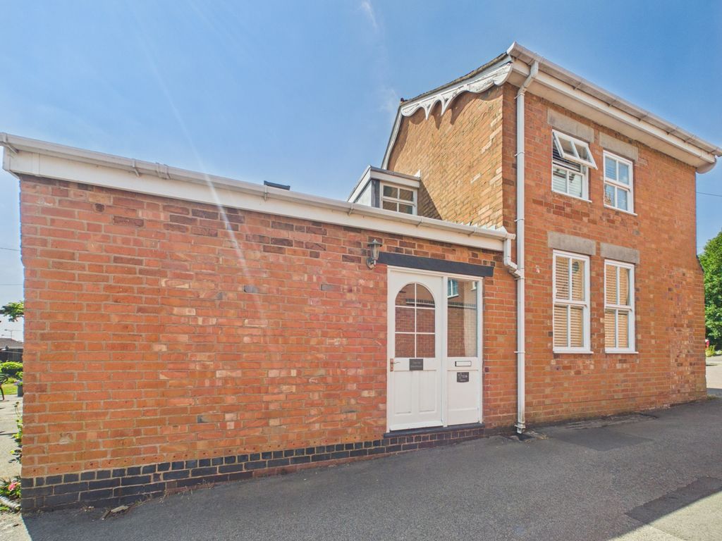 Property photo 1 of 35 Cam03293G0-Pr0278-Still004
