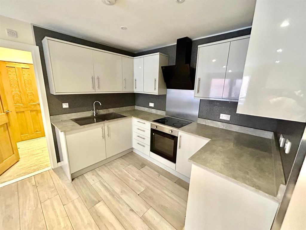 Property photo 3 of 6 Photo-2024-07-16-13-08-12.Jpg