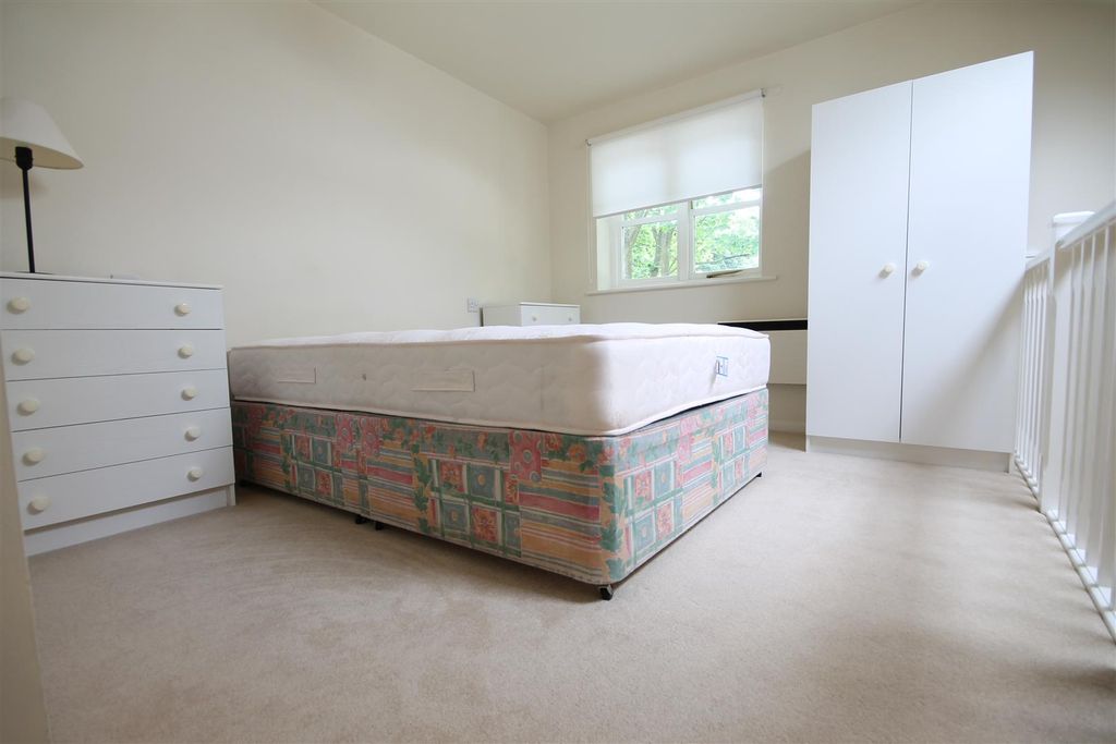 Property photo 3 of 7 3.Jpg