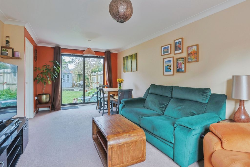 Property photo 2 of 18 Pbox-Img.Jpg