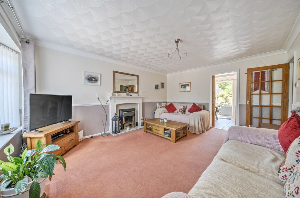 Property photo 2 of 20 132154616871181F67077