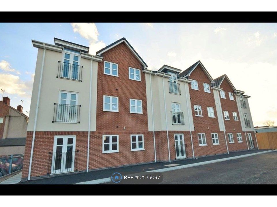 Property photo 1 of 8 Apartment Block