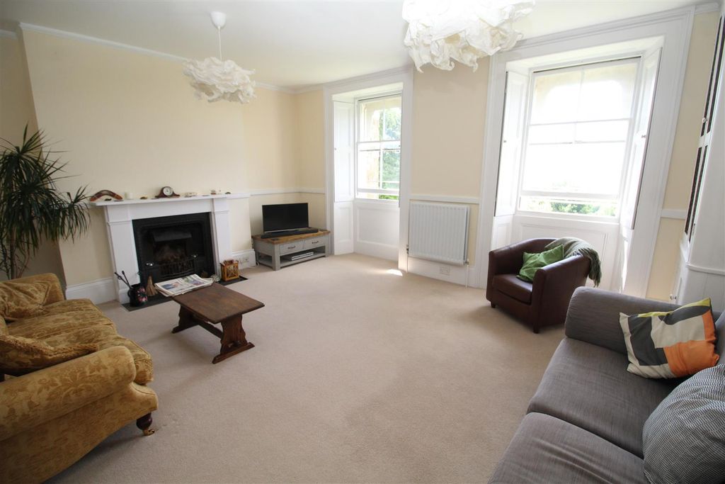 Property photo 3 of 19 Reception Room