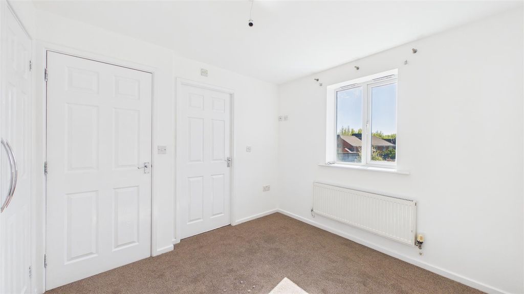 Additional image 14 of 4 bed town house for saleLarch Gardens, Bilston, West Midlands WV14