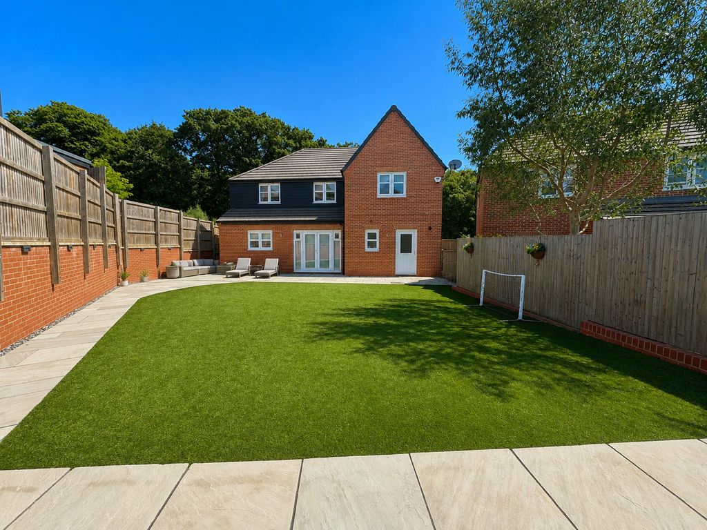 Property photo 2 of 45