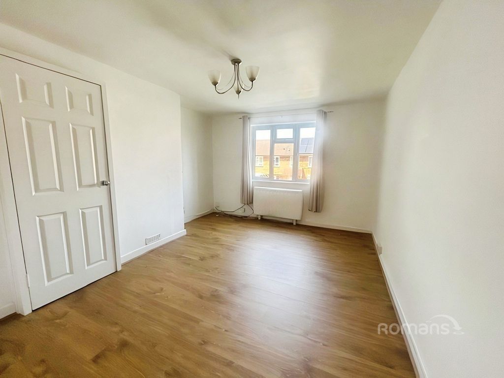 Property photo 3 of 11 Pbox-Img.Jpg