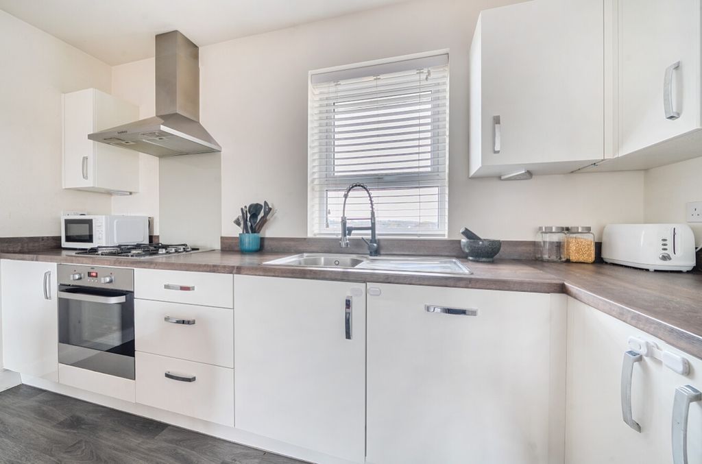 Property photo 3 of 12 Best Estate Agent Sheffield