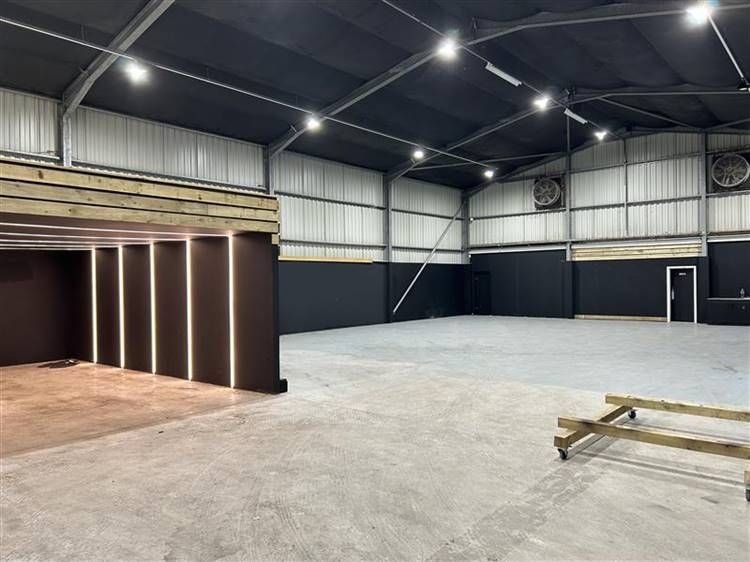 Property photo 3 of 8