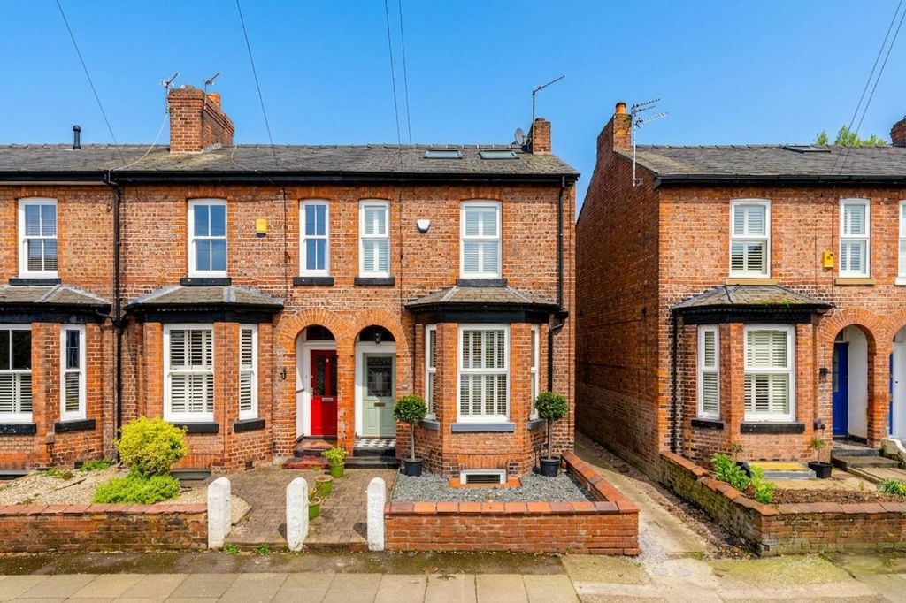 Property photo 1 of 31 Main Photo