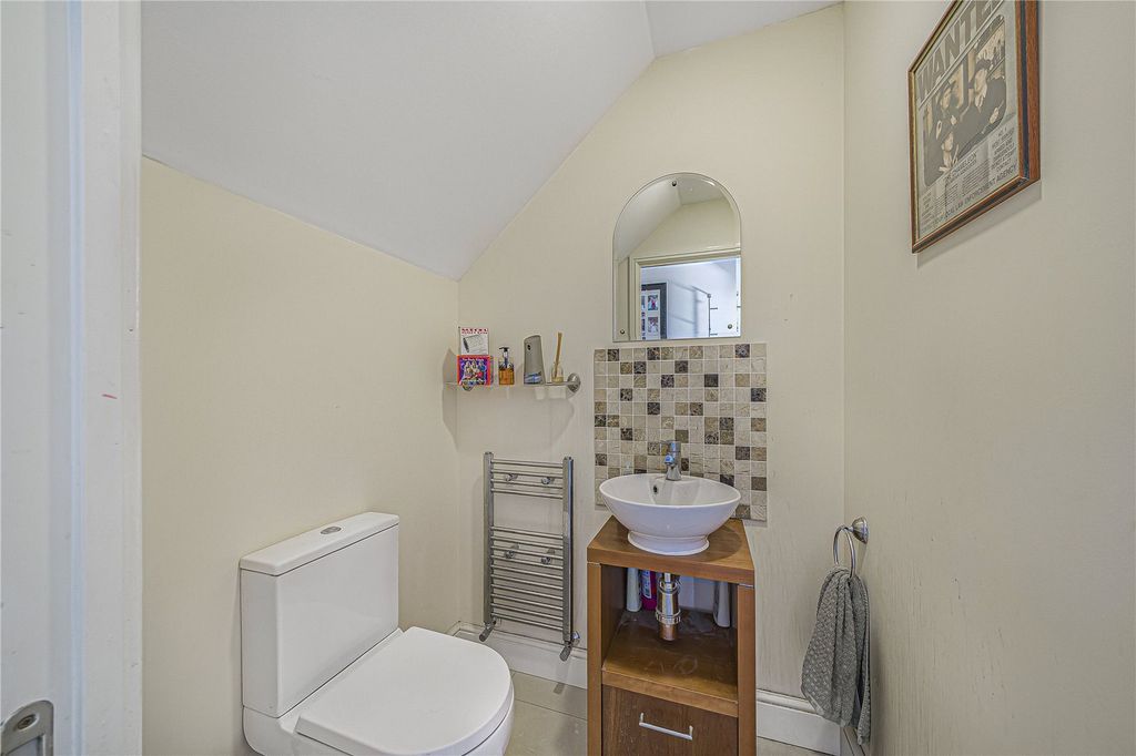 Additional image 21 of 5 bed detached house for saleCortland Close, Crayford, Kent DA1