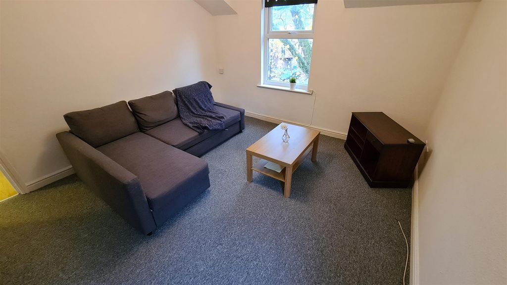 Property photo 3 of 9 20201030_130032.Jpg