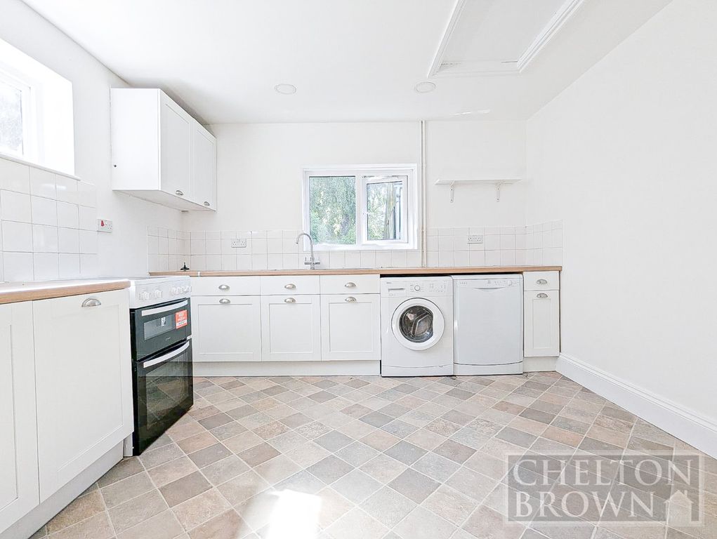 Property photo 2 of 26 Kitchen