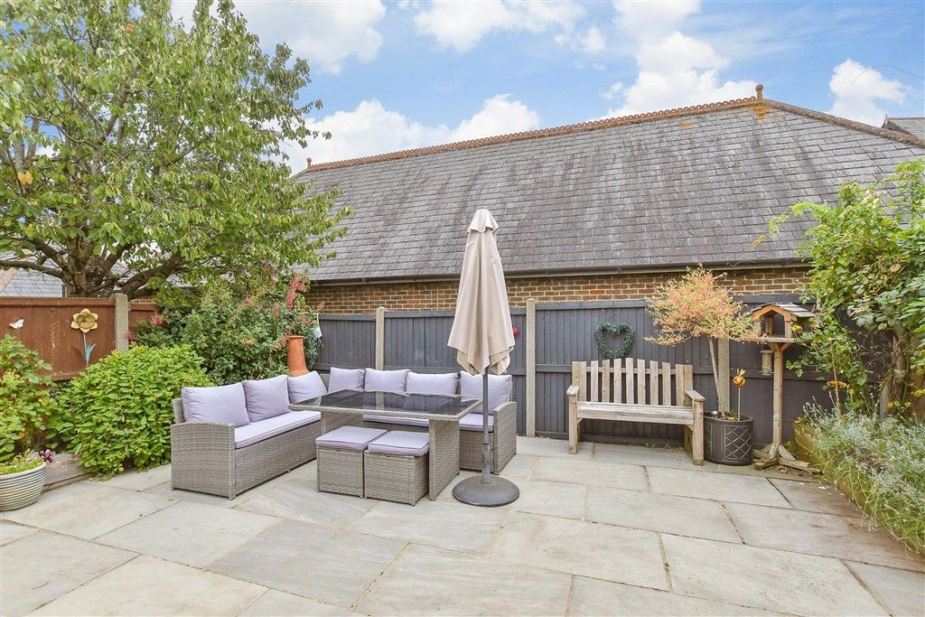 Property photo 3 of 15 Patio / Decking