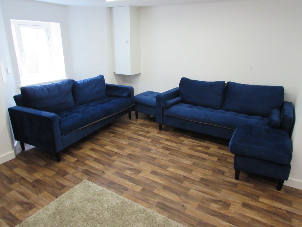 Property photo 1 of 29