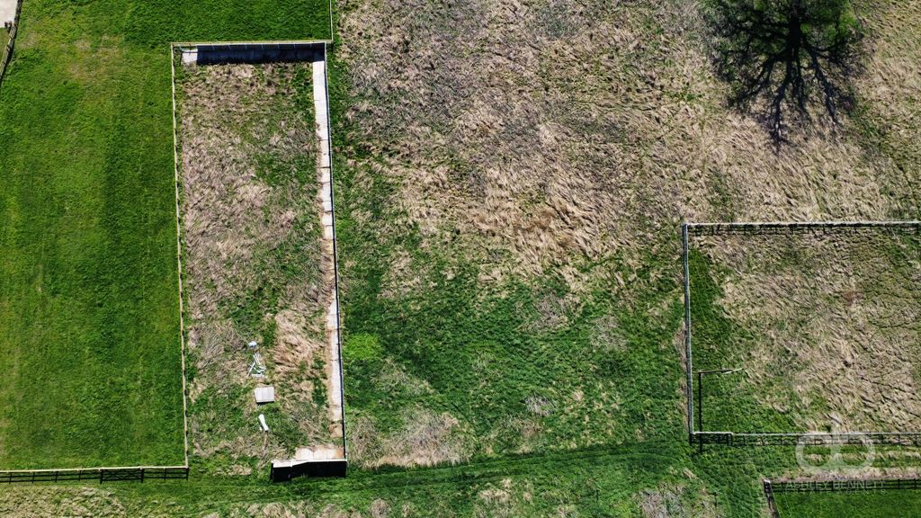 Property photo 1 of 6 Dji_Fly_20230404_143902_286_1680942818184_Photo_Optimized