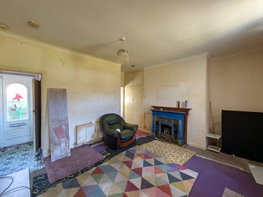 Property photo 2 of 14