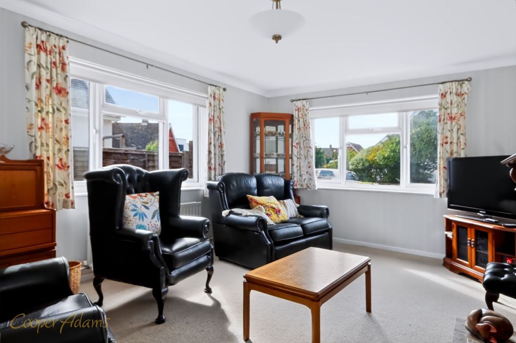 Property photo 2 of 13 Sitting Room