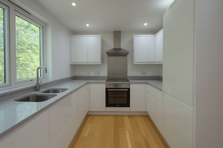 Property photo 2 of 8 Designer Kitchen