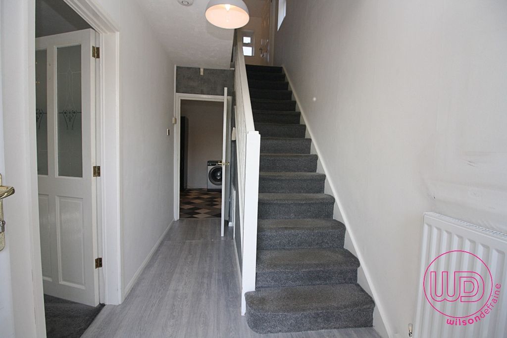 Property photo 3 of 23