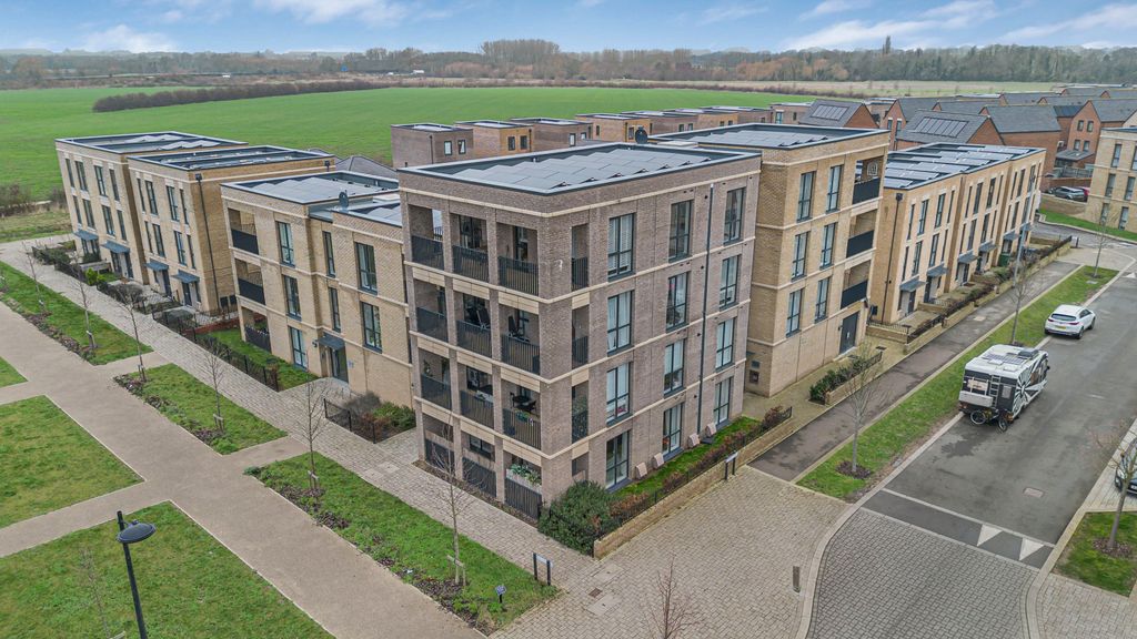 Property photo 1 of 26 2372801