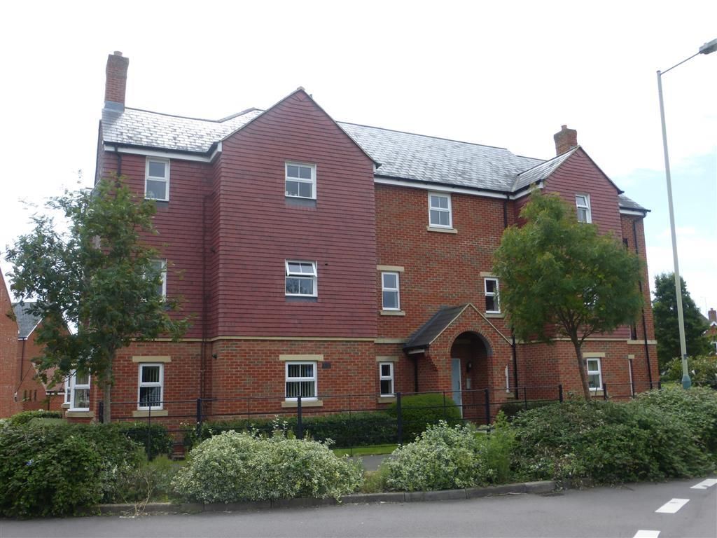 Property photo 1 of 8 Exterior