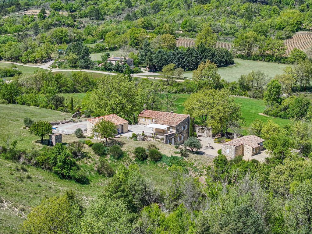Property photo 1 of 31