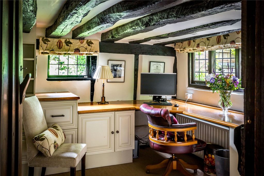 Additional image 6 of 6 bed detached house for saleBroadham Green Road, Oxted, Surrey RH8