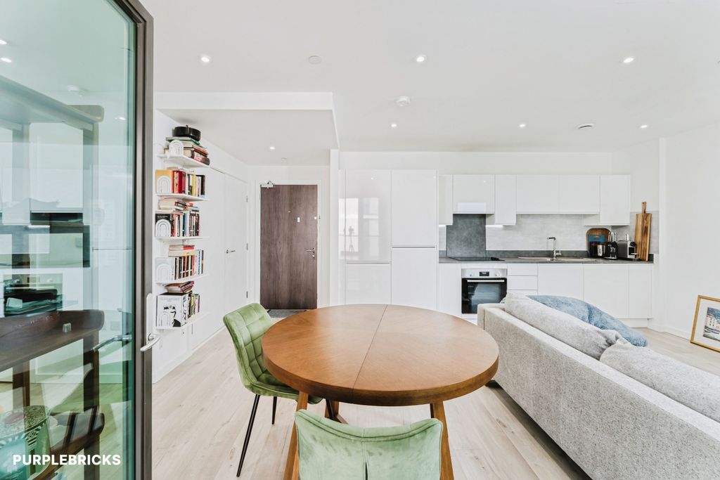 Property photo 3 of 19 Open Plan Living