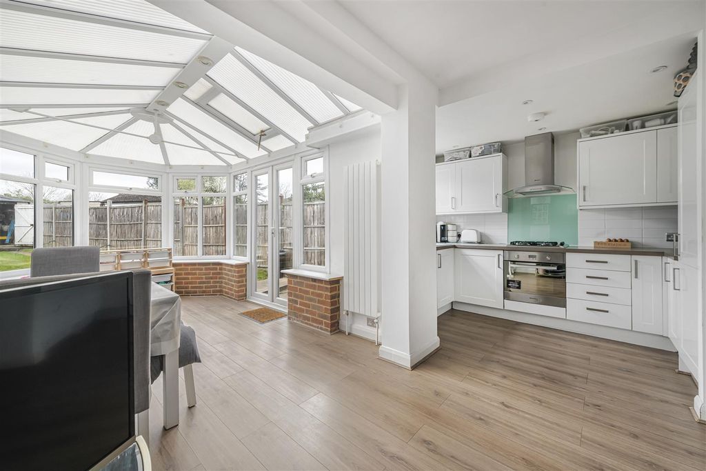 Property photo 3 of 14 20_77447.Jpg