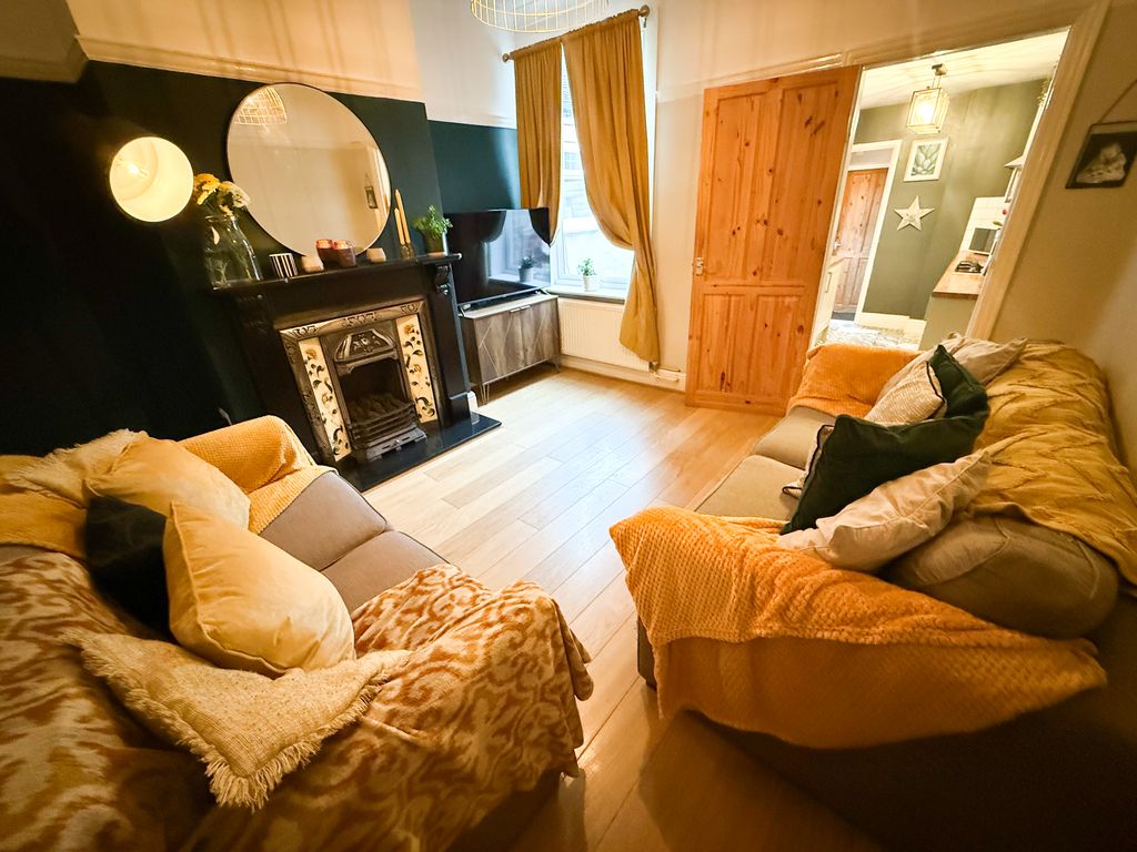 Property photo 3 of 19 Img_7565