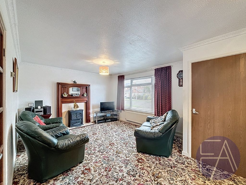 Property photo 3 of 16 4827965