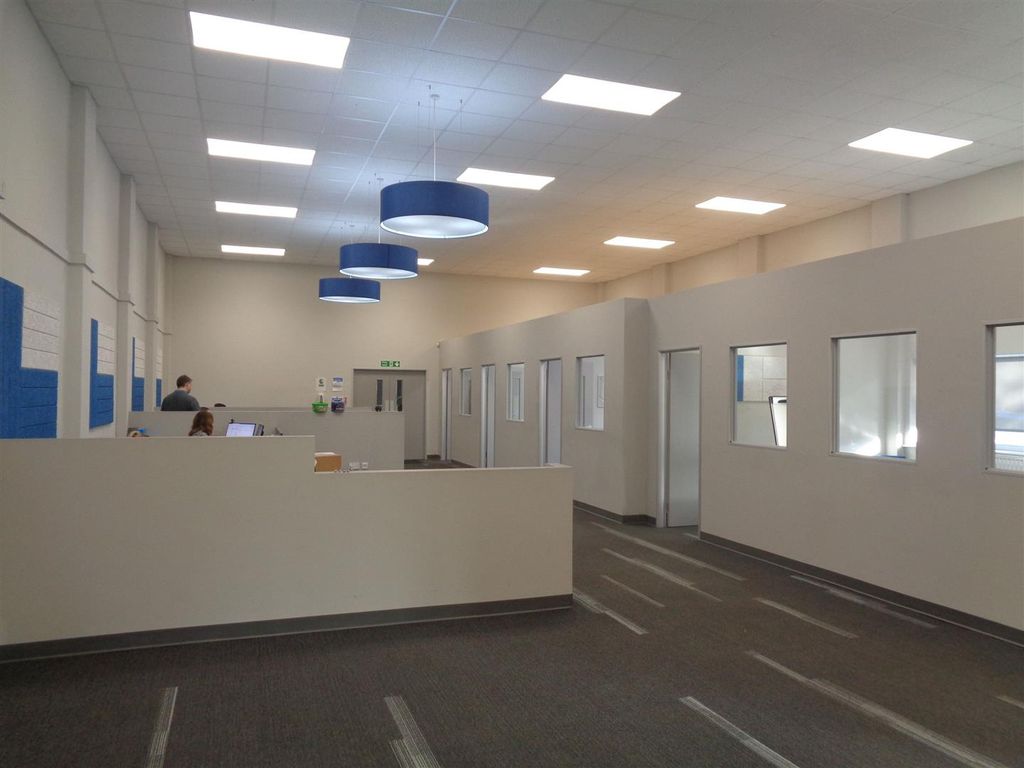 Property photo 3 of 4 Dsc04950.Jpg