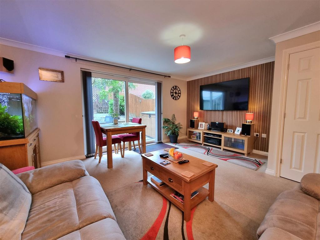 Property photo 2 of 18 Sitting Room 1.Jpg