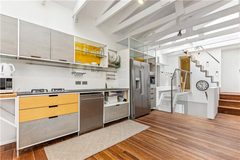 Property photo 2 of 10 Picture No. 12