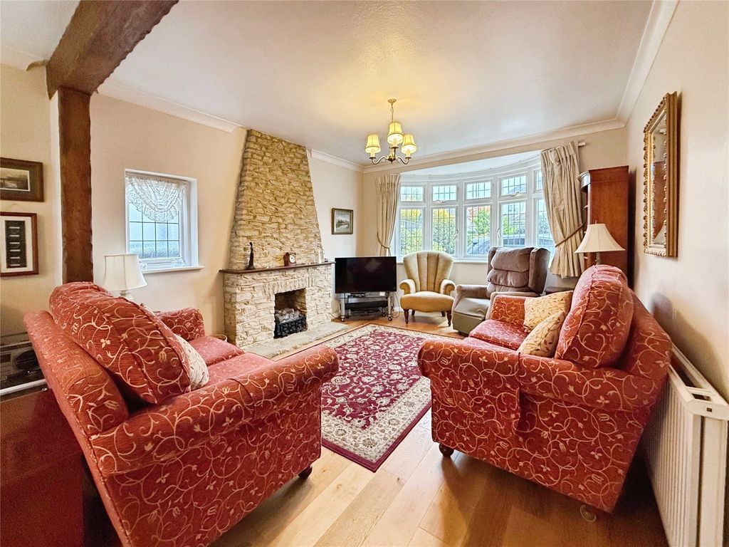 Property photo 3 of 24 Picture No. 10